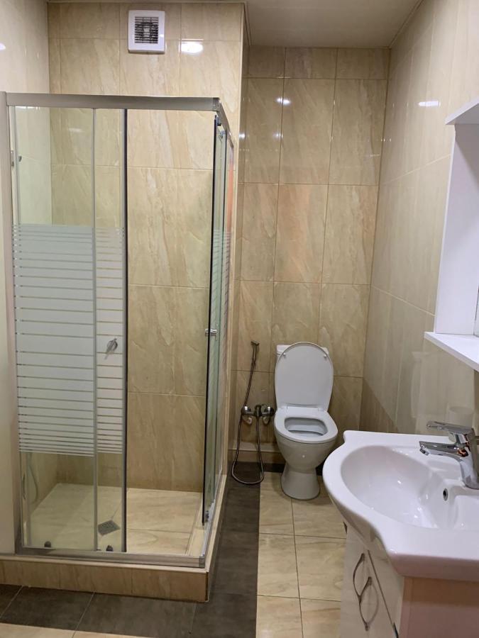 Apartment Three Bedroom In Saburtalo Tbilisi Luaran gambar